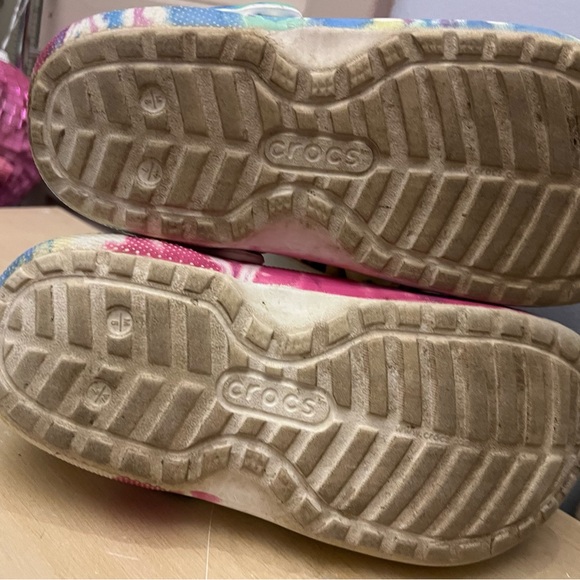 💕TIE DYE CROCS💕 - Picture 9 of 9